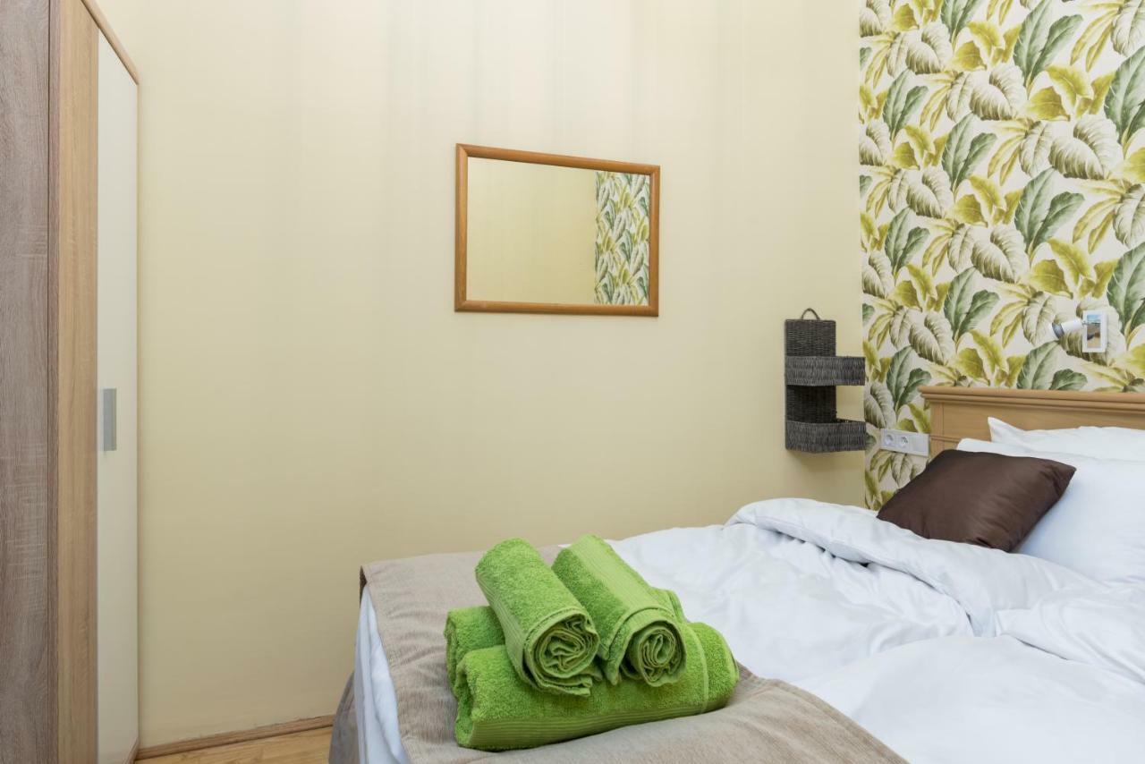 Jungle Design Apartment Будапеща Екстериор снимка